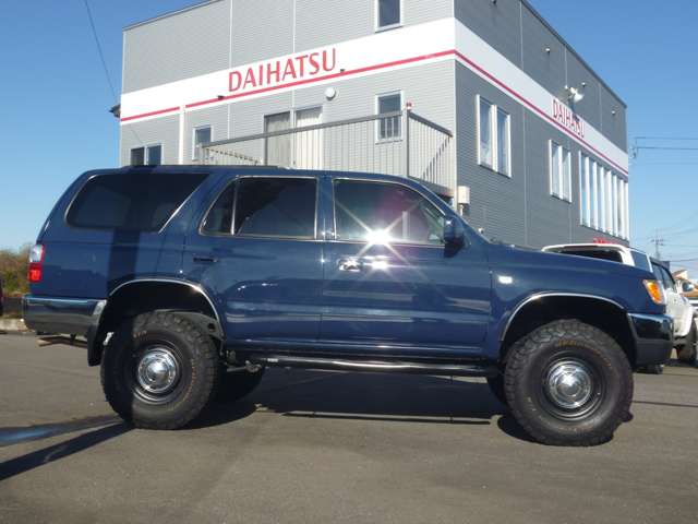 Toyota Hilux Surf 8