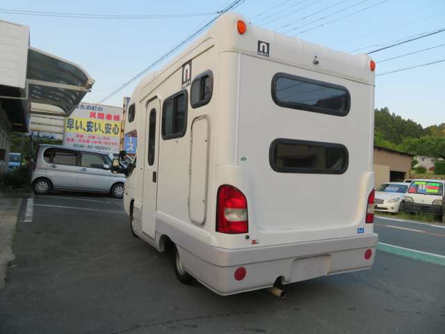 Mazda Bongo Truck 5