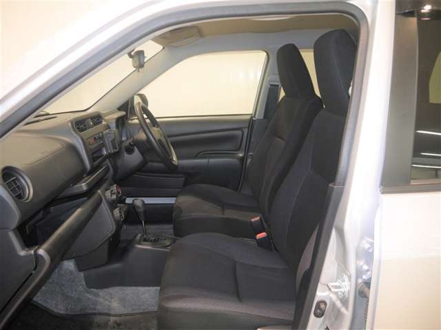 Toyota Probox Van 7