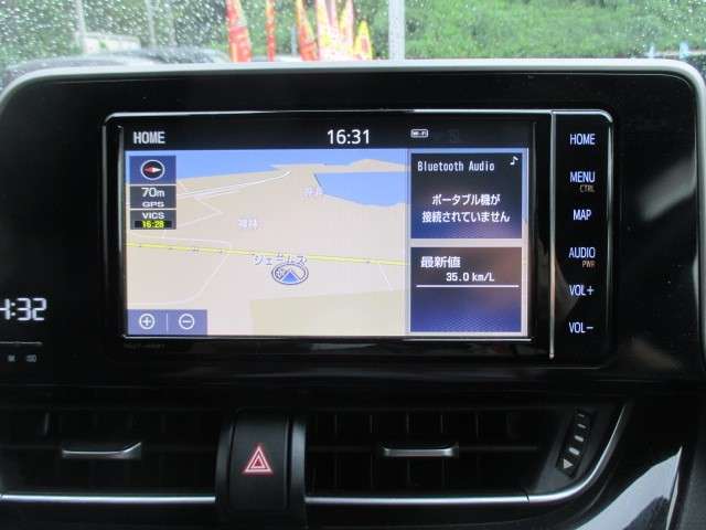 Toyota C-HR 11