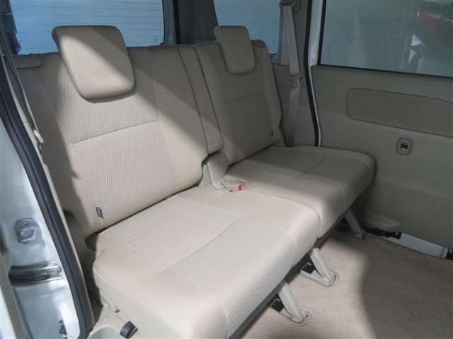 Nissan NV100 Clipper 10
