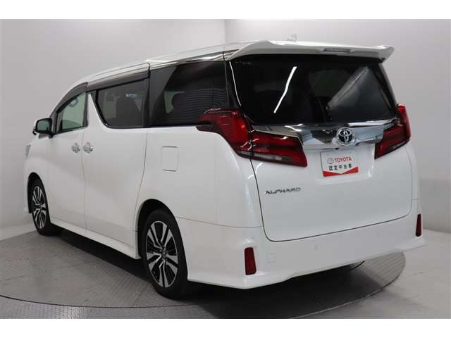 Toyota Alphard 7