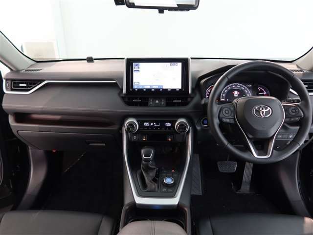 Toyota RAV4 8
