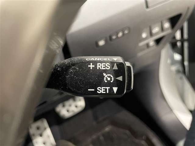 Lexus RX Hybrid 10