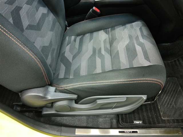 Daihatsu Taft 12