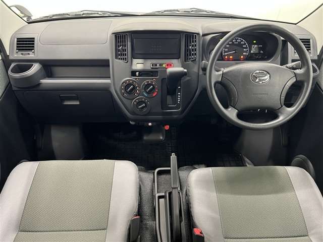 Daihatsu グランマックスカーゴ 12