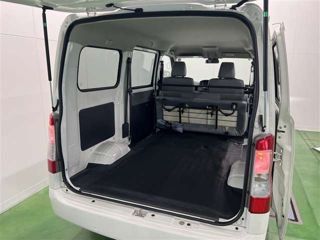 Daihatsu グランマックスカーゴ 4