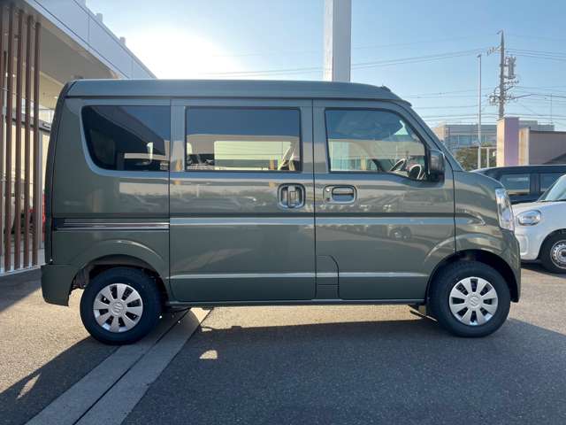Suzuki Every 12