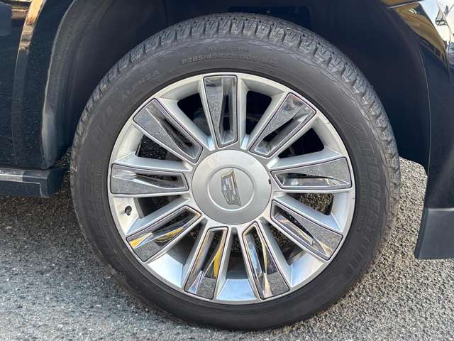Cadillac エスカレード 12