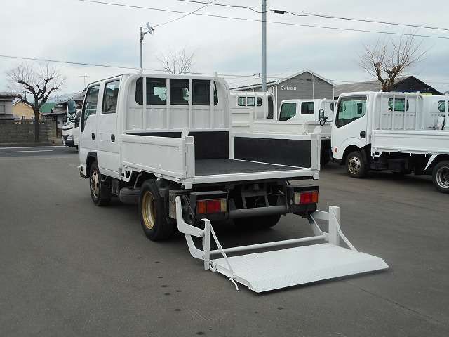 Isuzu Elf 11