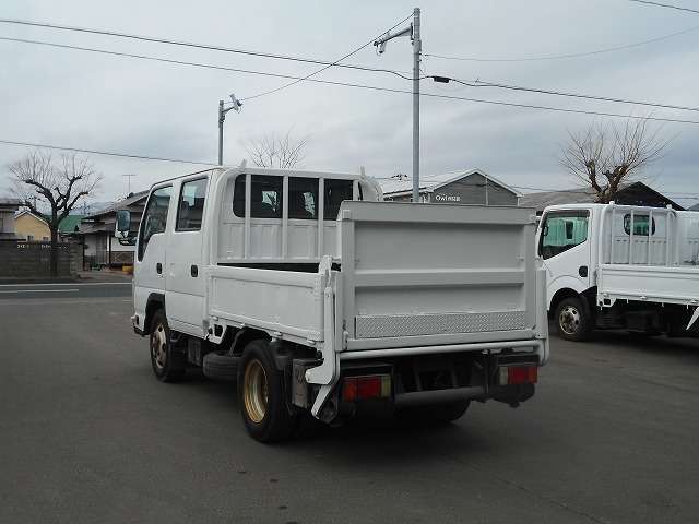 Isuzu Elf 9