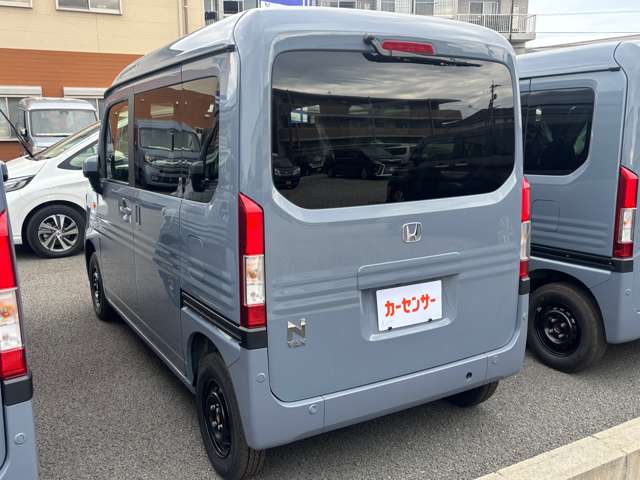 Honda N-VAN 8