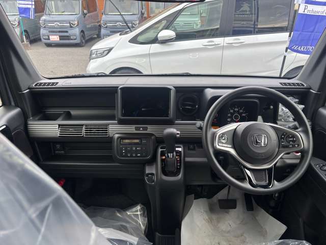 Honda N-VAN 10