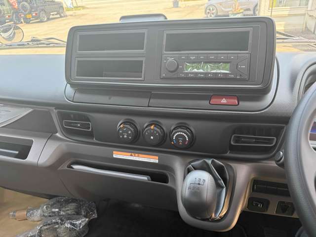Mitsubishi Fuso Canter 10
