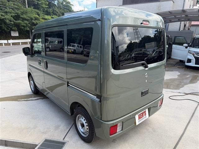 Suzuki Every 9