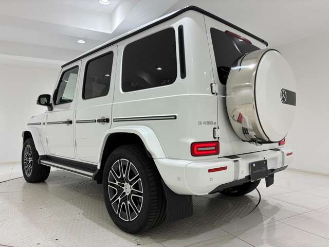 Mercedes-Benz G-Class 3
