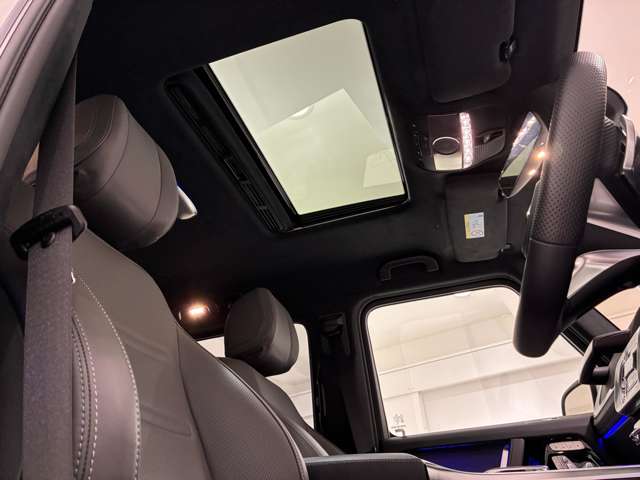 Mercedes-Benz G-Class 5