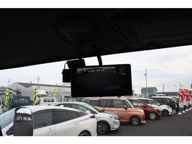 Mitsubishi Fuso Canter 10
