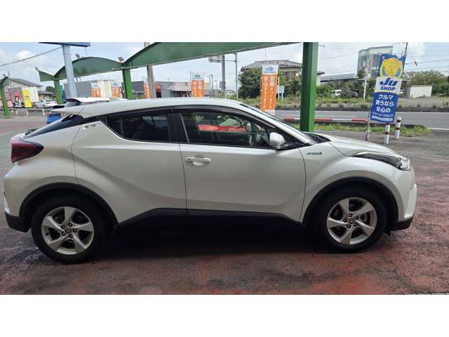 Toyota C-HR 6