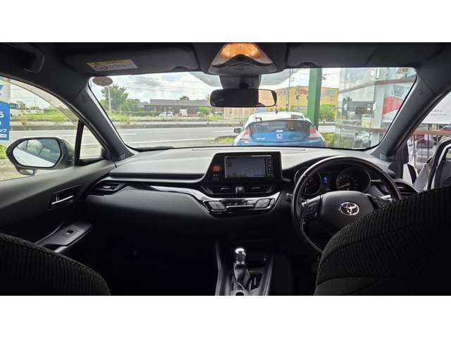 Toyota C-HR 7