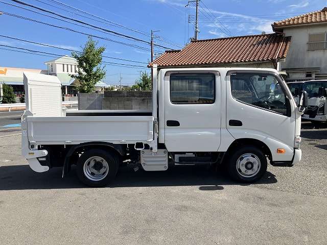 Hino Dutro 5
