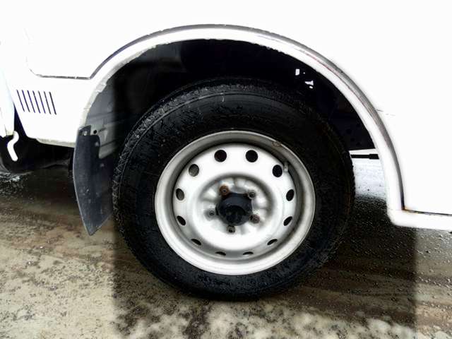 Mazda Bongo Truck 9