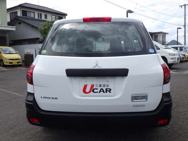 Mitsubishi ランサーカーゴ 5