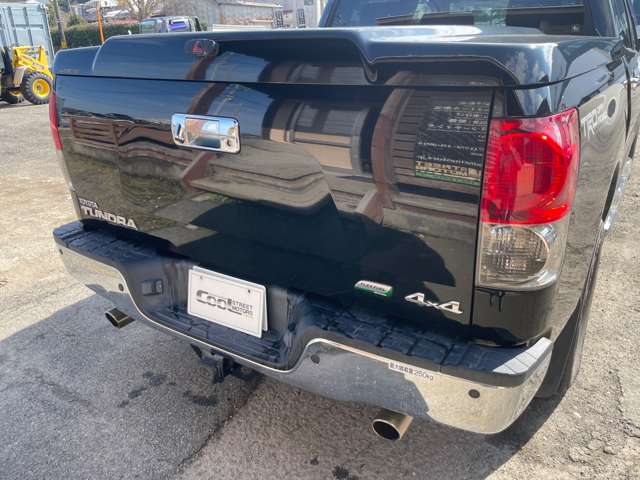 Toyota Tundra 8