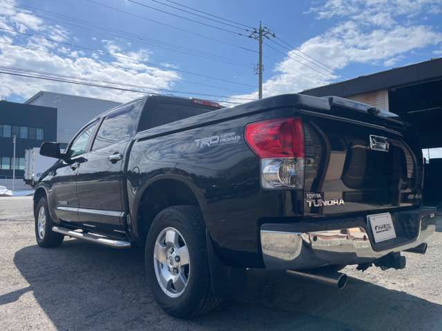 Toyota Tundra 10