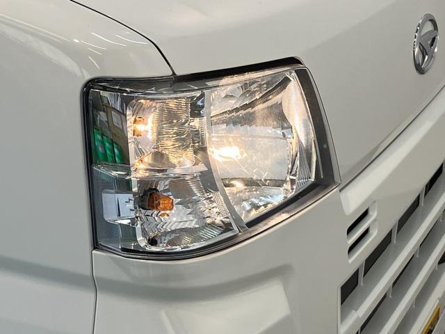 Daihatsu Hijet Cargo 12