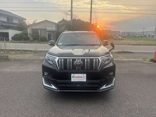 Toyota Land Cruiser Prado 9
