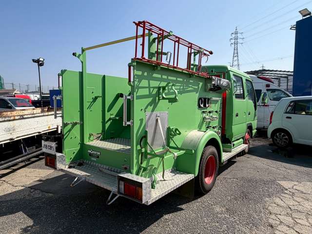 Isuzu Elf 5
