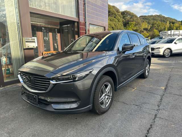 Mazda CX-8 4