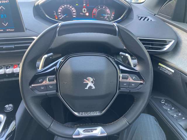 Peugeot 5008 12