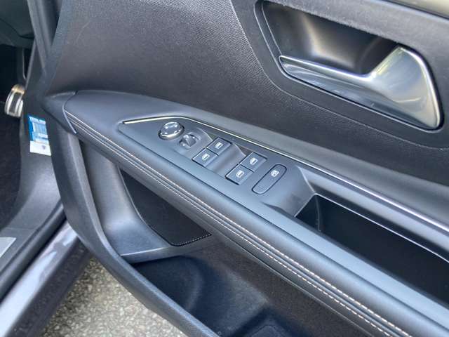 Peugeot 5008 8