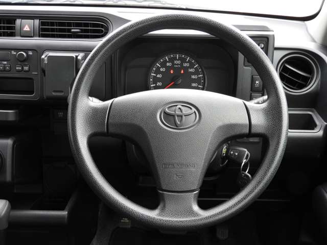 Toyota Probox Van 11