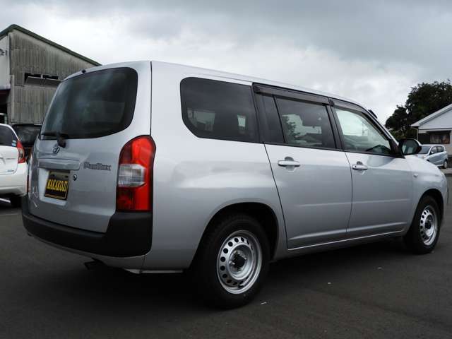 Toyota Probox Van 7
