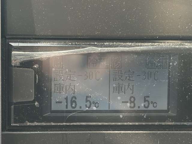 Isuzu Elf 4