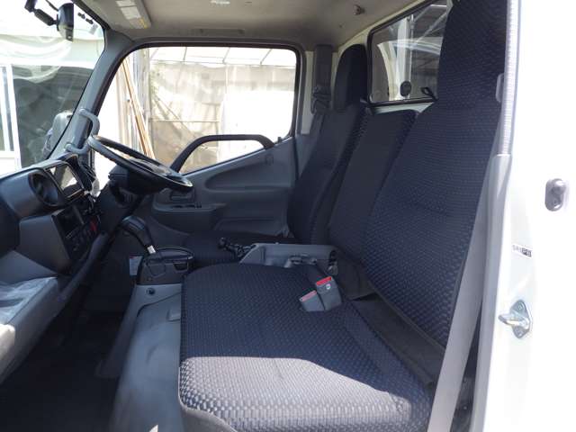 Toyota Toyoace 11