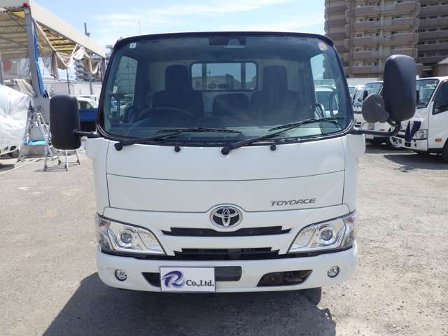 Toyota Toyoace 4