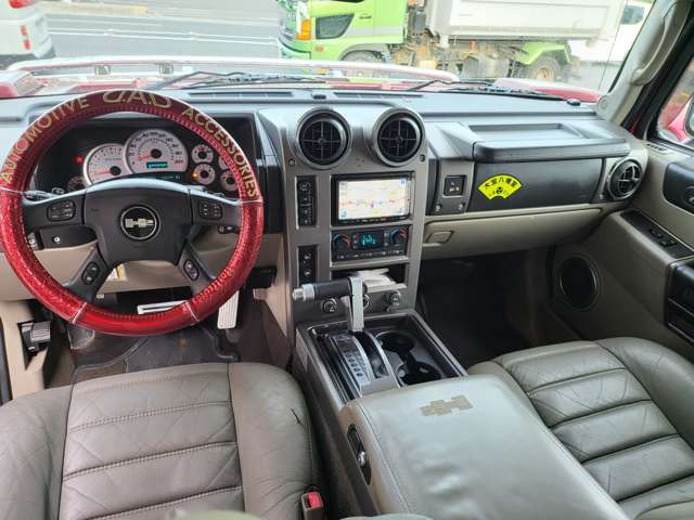 Hummer H2 4