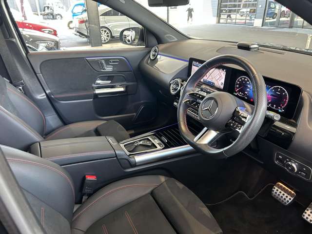 Mercedes-Benz GLA-Class 5