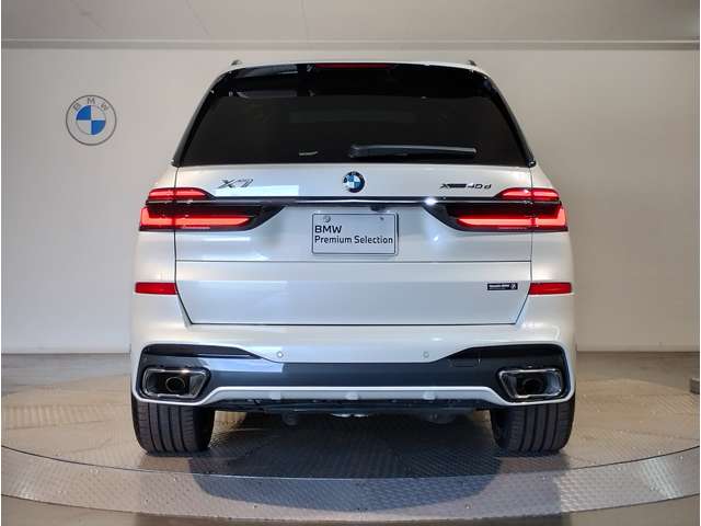 BMW X7 9