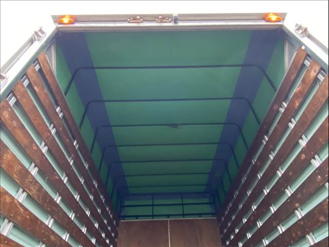 Isuzu Elf 3