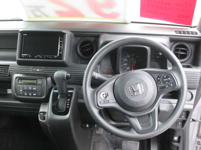 Honda N-VAN 6