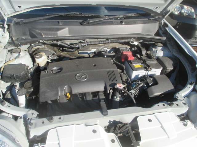 Mazda Familia Van 11