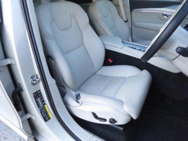 Volvo XC90 6