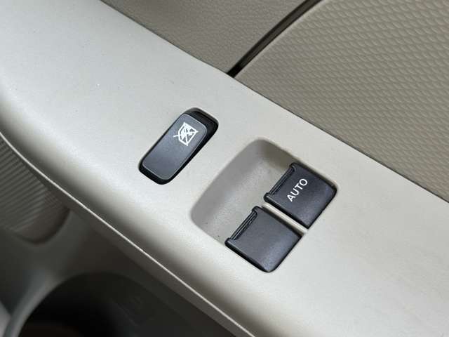 Nissan NV100 Clipper 8