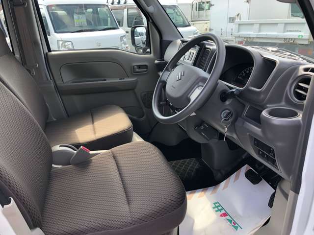 Suzuki Every 9