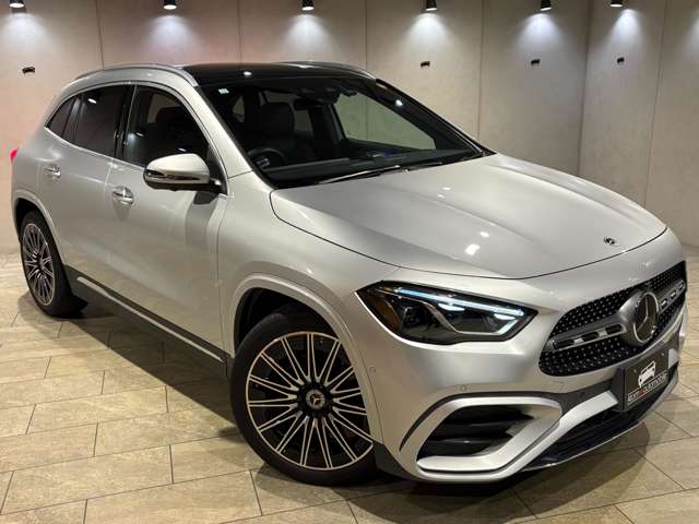 Mercedes-Benz GLA-Class 9